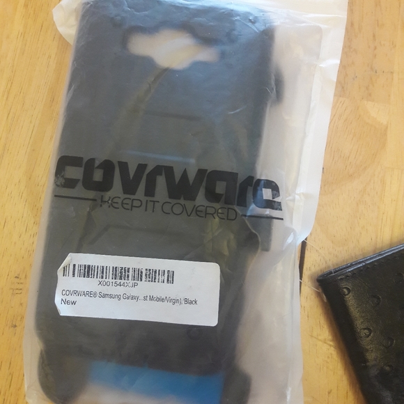 Phone cases - Picture 3 of 7